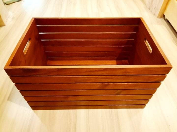 Brown wooden crate 21in x13in x12in